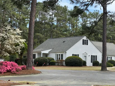 1 Village Green Circle, Southern Pines, NC 28387 - #: 100499347
