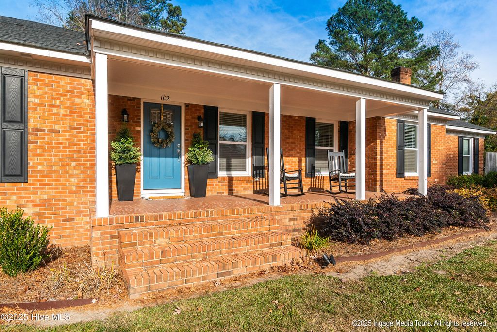 Photo of 102 Longwood Drive, Pinetops, NC 27864 (MLS # 100543186)