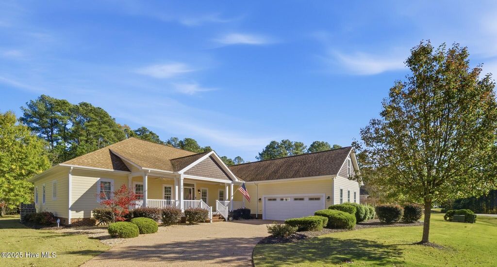 Photo of 127 Meherrin River Drive, Hertford, NC 27944 (MLS # 100542729)