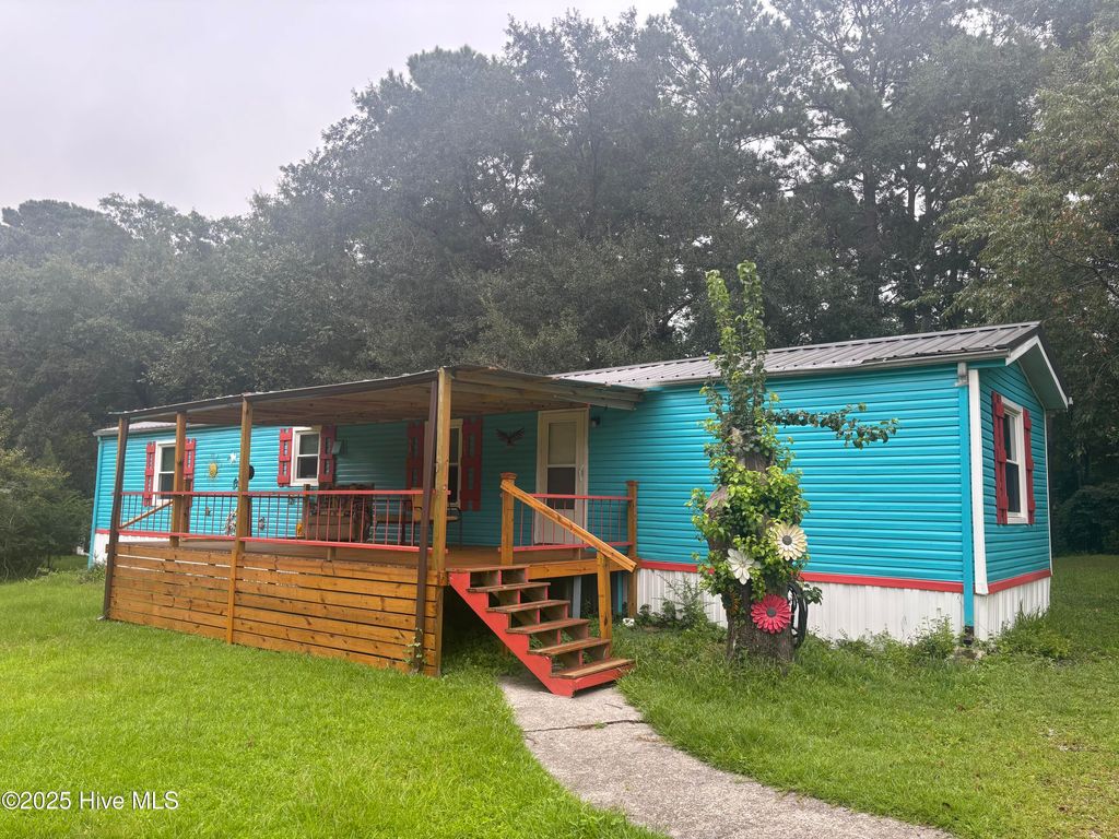 Photo of 131 Holiday Extension, Hampstead, NC 28443 (MLS # 100522212)
