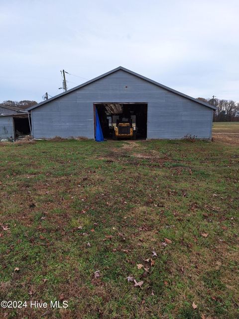 A home in Ahoskie