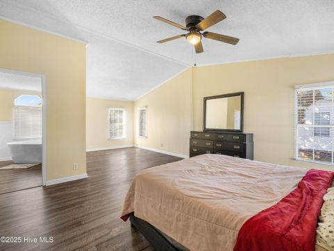 Tiny photo for 307 N Winchester Lane, Hubert, NC 28539 (MLS # 100540090)