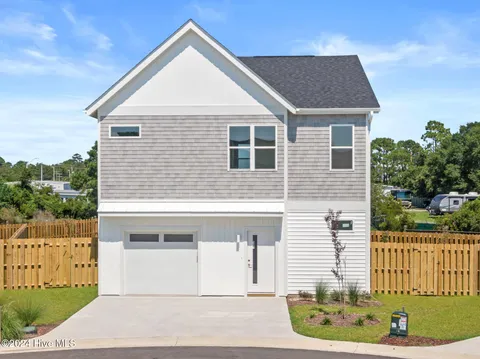 113 Hidden Cove Place, Carolina Beach, NC 28428 - #: 100476383