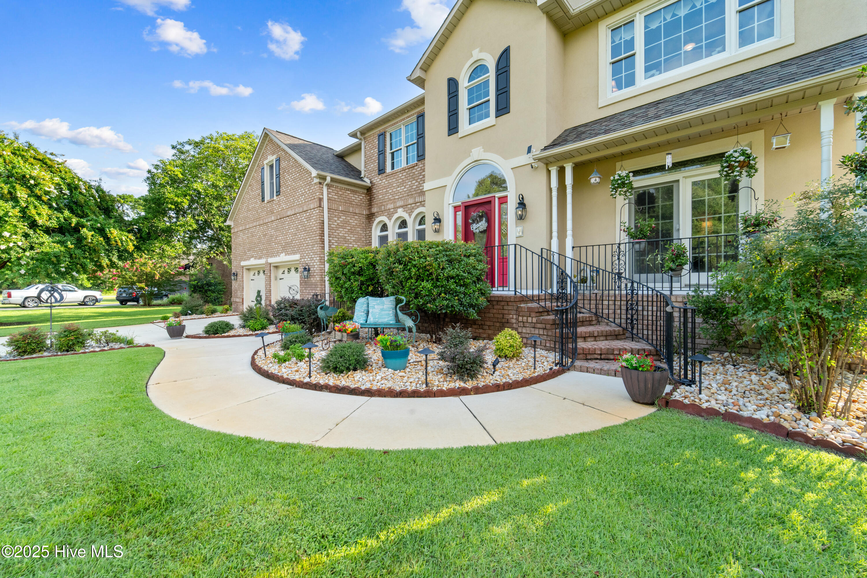 5804 Gondolier Drive