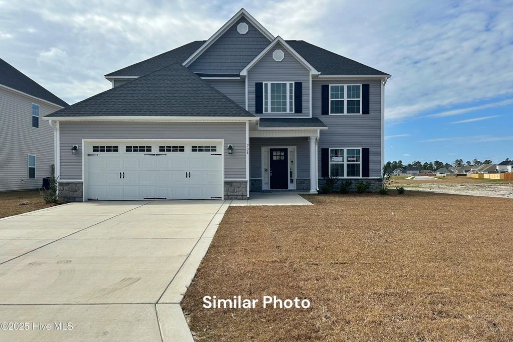 Photo of 1852 Olde Towne Pointe Boulevard, Jacksonville, NC 28546 (MLS # 100497417)