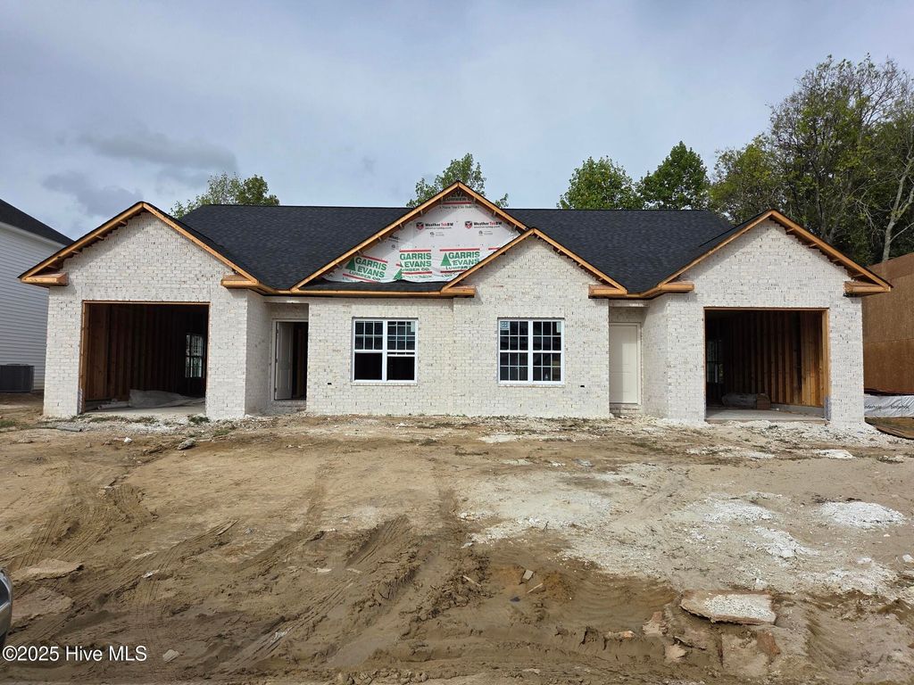 Photo of 2020 Dartford Drive #B, Greenville, NC 27834 (MLS # 100502529)
