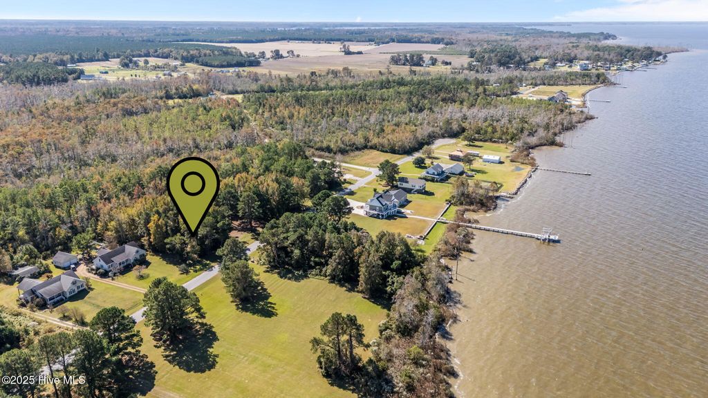 Photo of 469 Country Estate Road, Columbia, NC 27925 (MLS # 100537727)