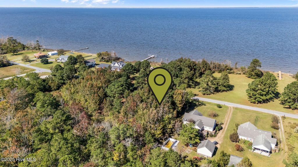 Photo of 469 Country Estate Road, Columbia, NC 27925 (MLS # 100537727)