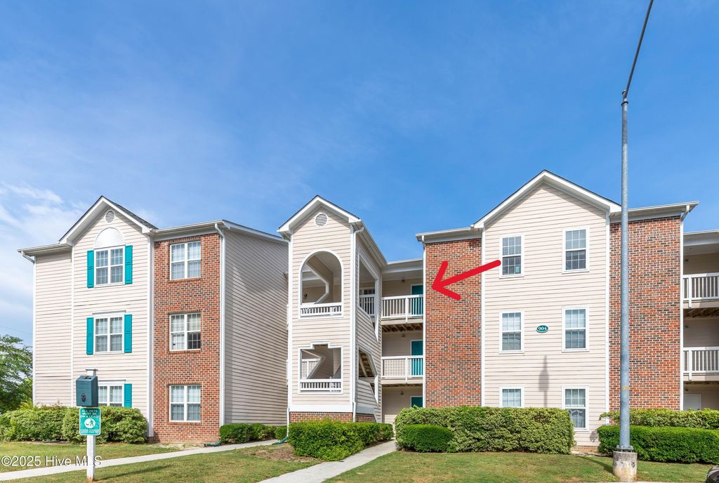 Photo of 904 Litchfield Way Apt J Way, Wilmington, NC 28405 (MLS # 100518897)