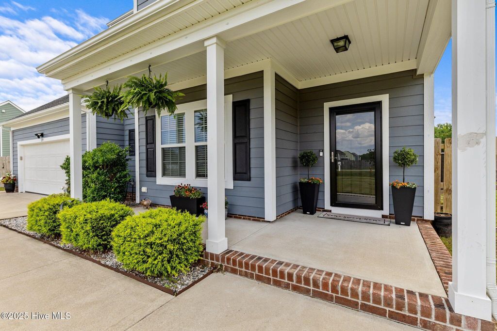 Photo of 119 Elrod Road, Moyock, NC 27958 (MLS # 100505306)