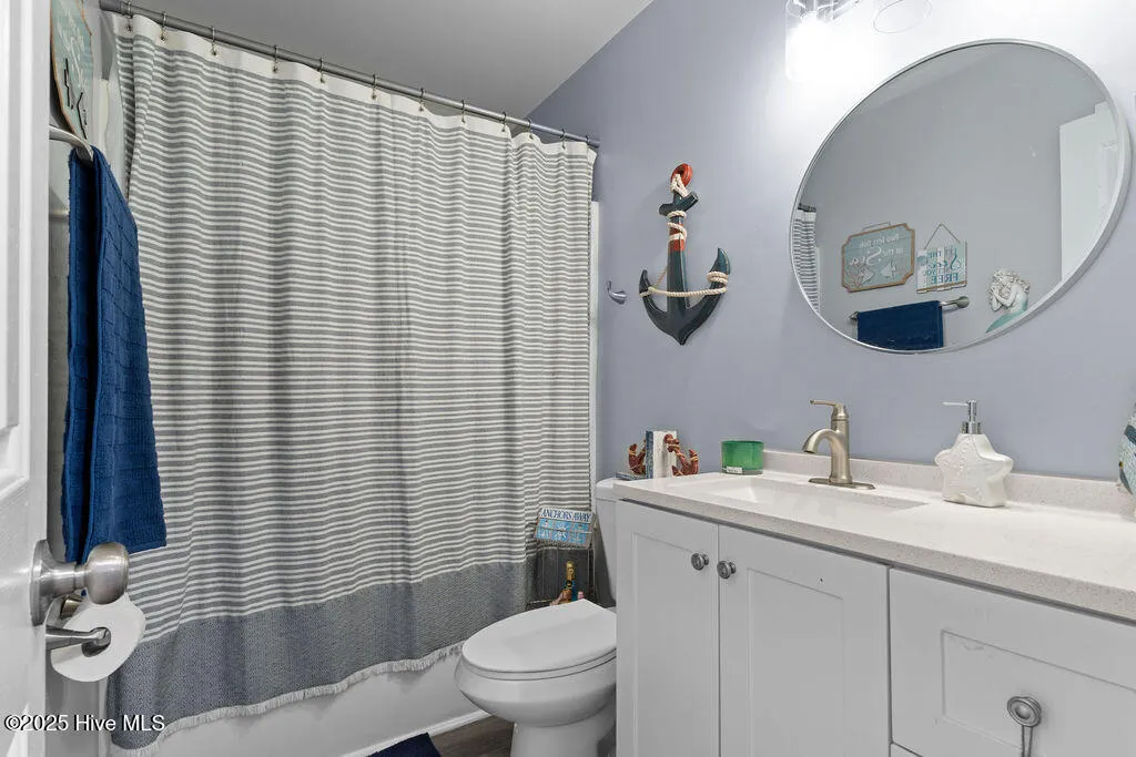 Wilmington, North Carolina 28405, United States, 3 Bedrooms Bedrooms, ,2 BathroomsBathrooms,Residential,Pending,143504