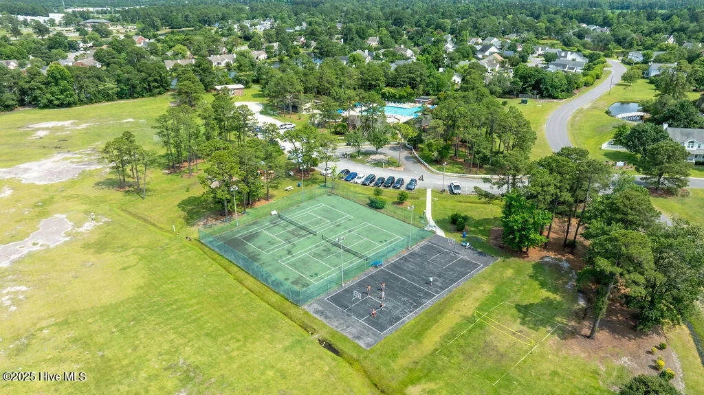 Wilmington, North Carolina 28405, United States, 3 Bedrooms Bedrooms, ,2 BathroomsBathrooms,Residential,Pending,143504