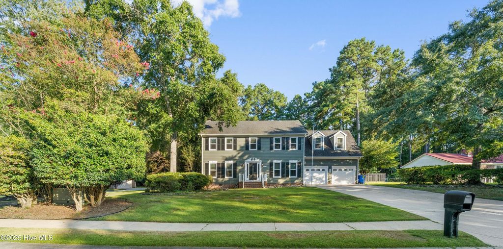 Photo of 902 Welsh Lane, Jacksonville, NC 28546 (MLS # 100527968)