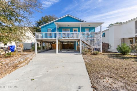 A home in Oak Island