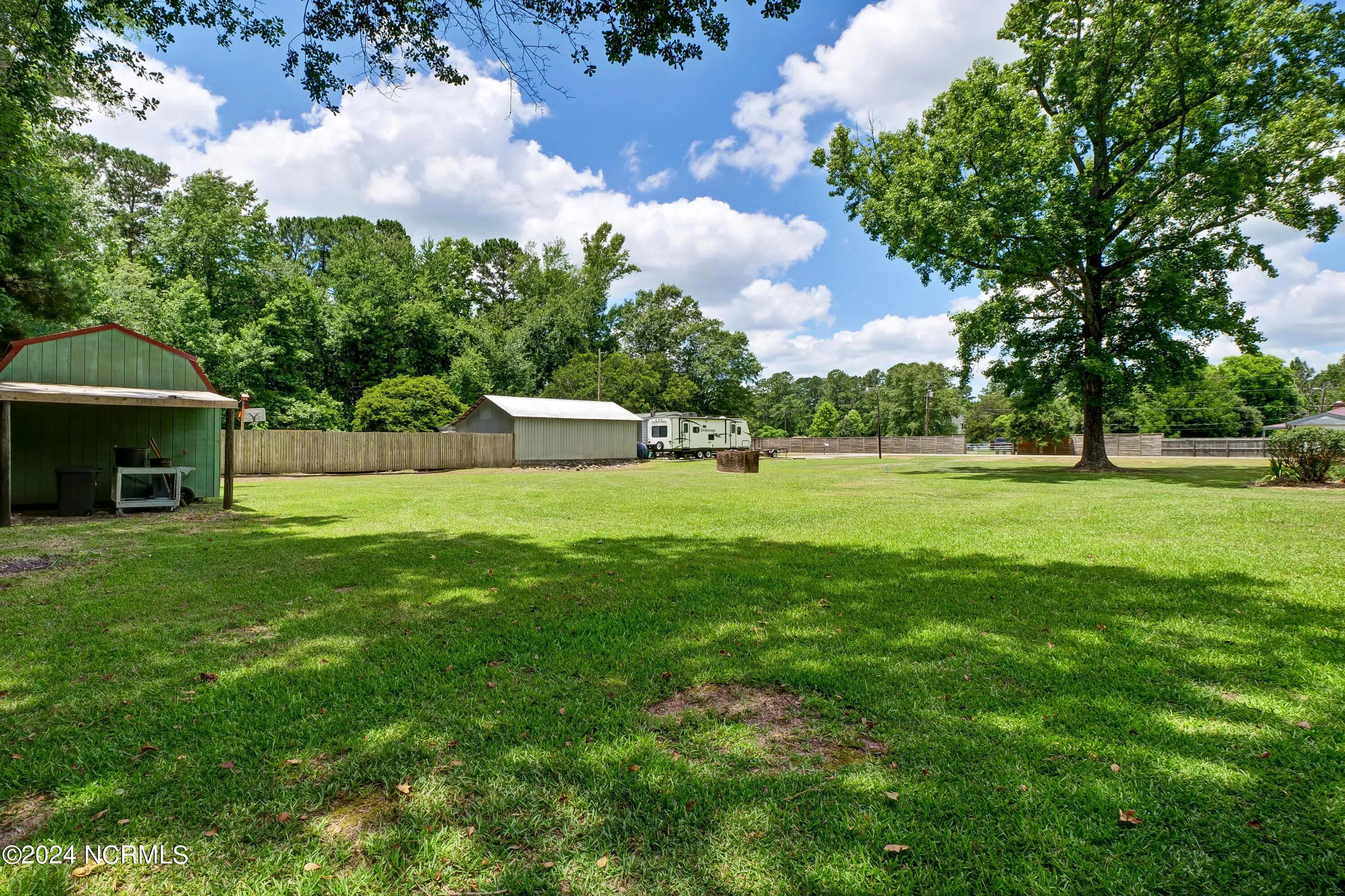 Burgaw, North Carolina 28425, United States, 3 Bedrooms Bedrooms, ,2 BathroomsBathrooms,Residential,Pending,54813