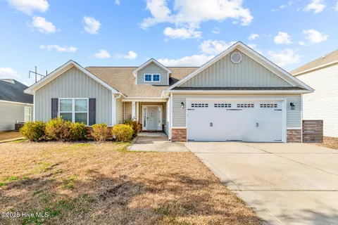 279 Merin Height Road, Jacksonville, NC 28546 - #: 100487332