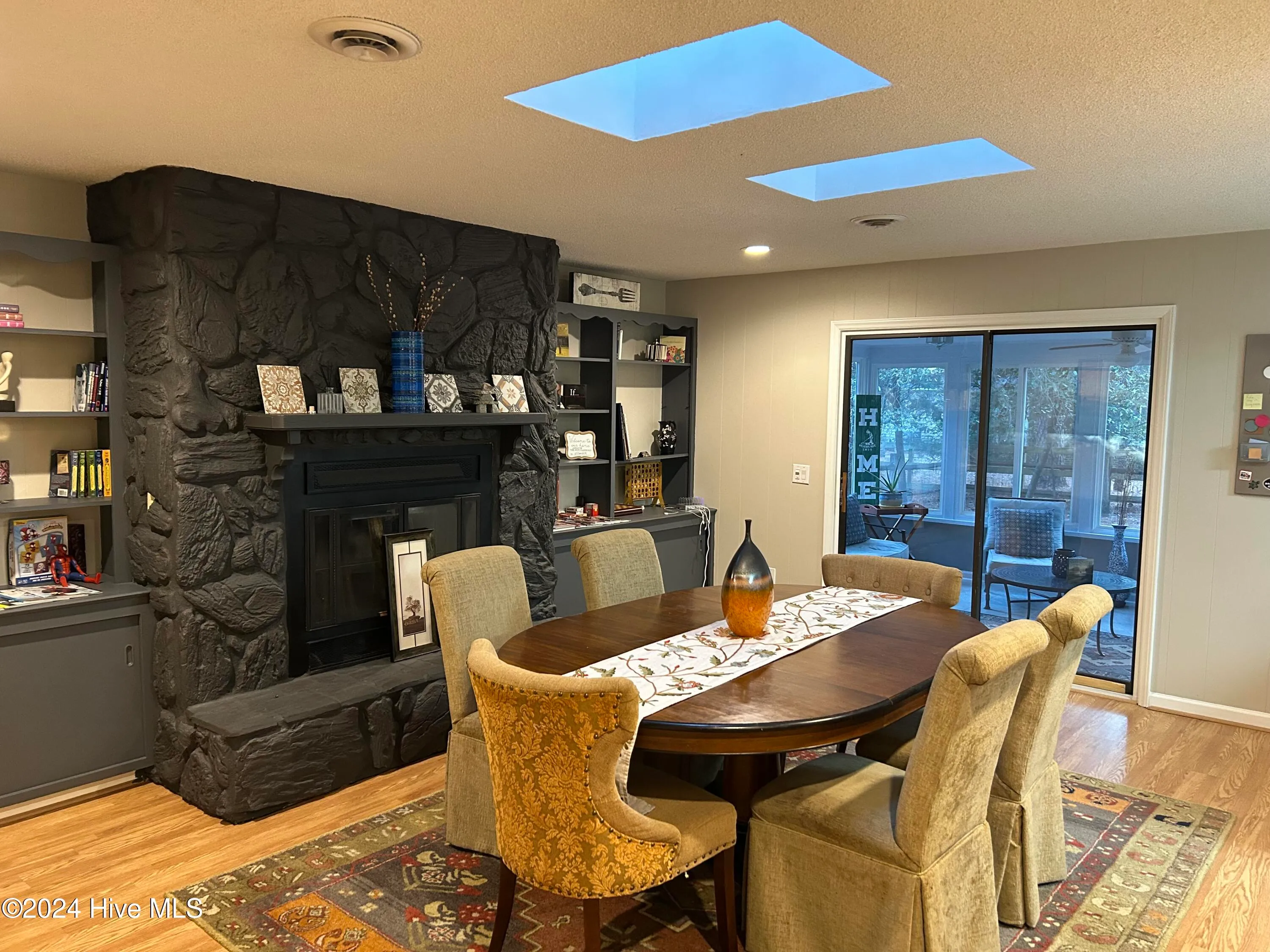 Pinehurst, North Carolina 28374, United States, 3 Bedrooms Bedrooms, ,2 BathroomsBathrooms,Residential,Pending,28667