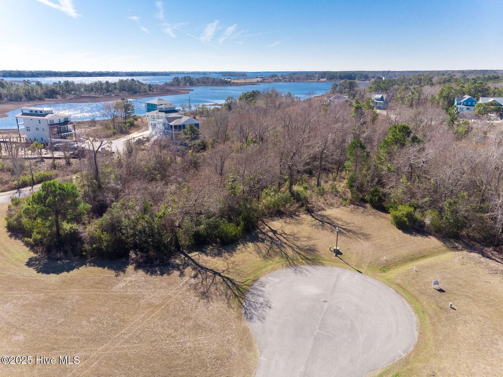 Photo of 204 Seagrass Court, Holly Ridge, NC 28445 (MLS # 100486584)