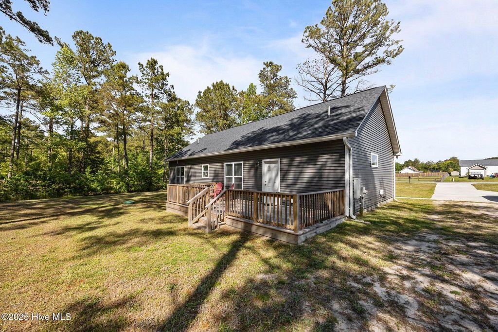 Photo of 1203 English Colony Place, Washington, NC 27889 (MLS # 100504663)