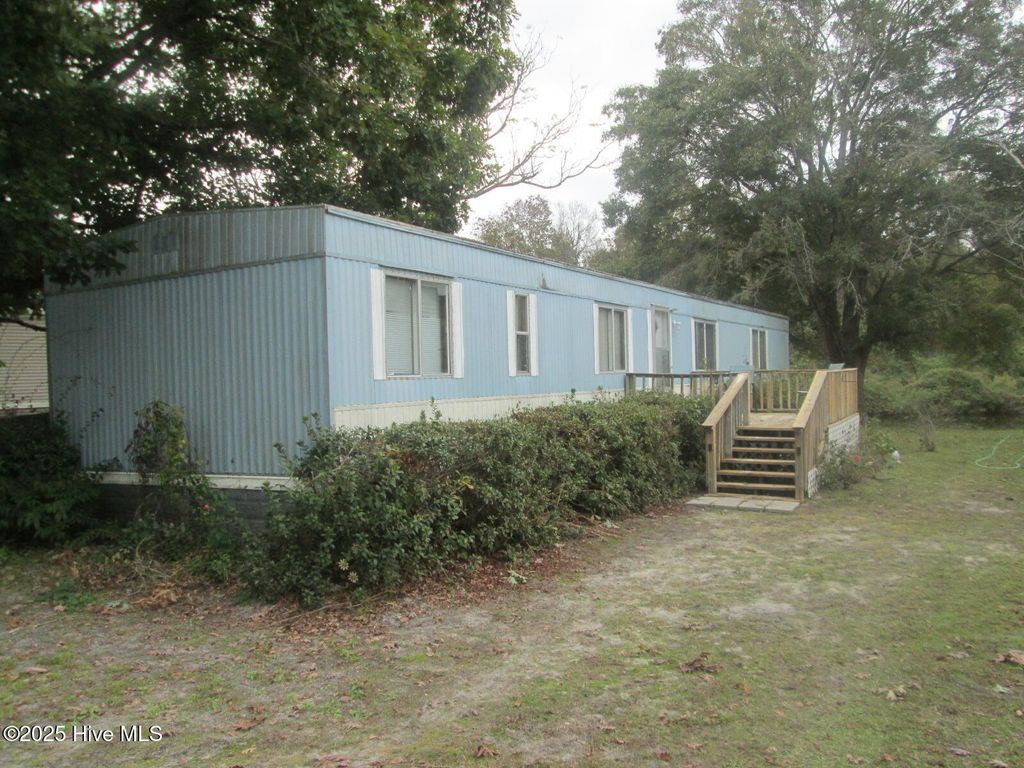 Photo of 2075 Gum Street SW, Supply, NC 28462 (MLS # 100538700)