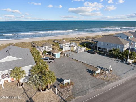 A home in Kure Beach