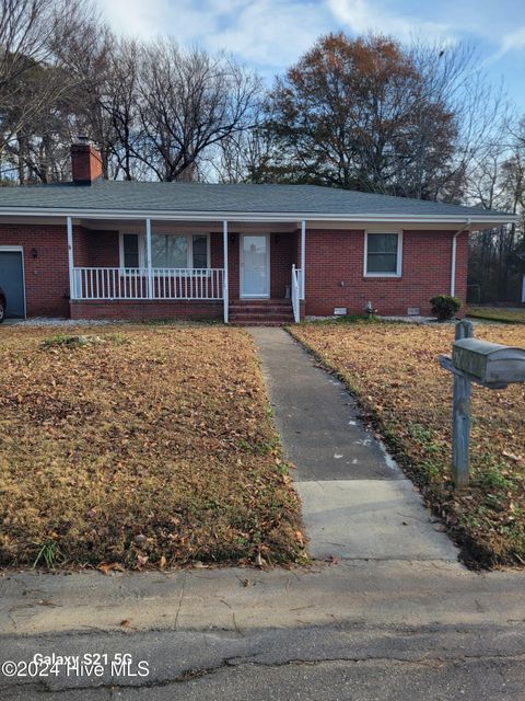 A home in Elizabeth City