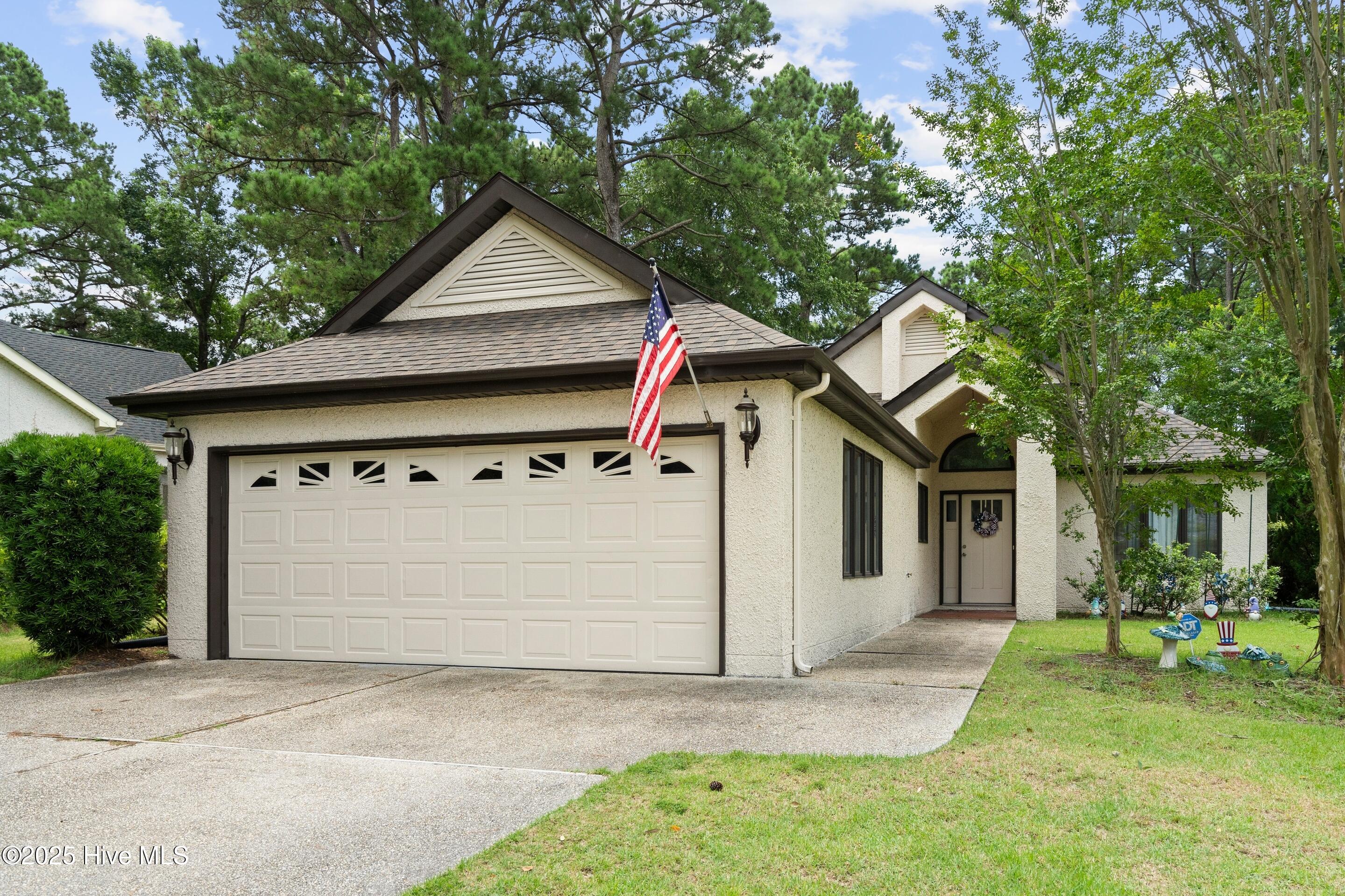 104 Rollingwood Circle