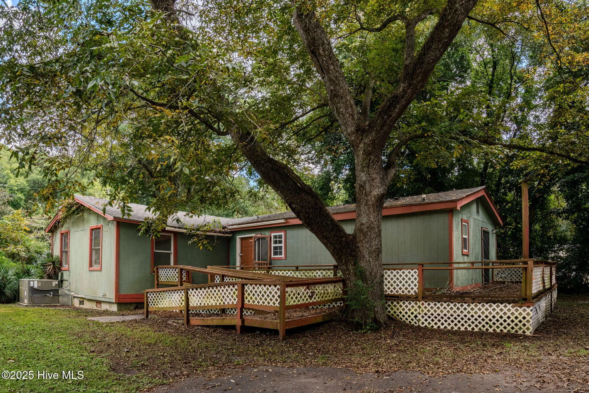Burgaw, North Carolina 28425, United States, 3 Bedrooms Bedrooms, ,2 BathroomsBathrooms,Residential,Active,216990