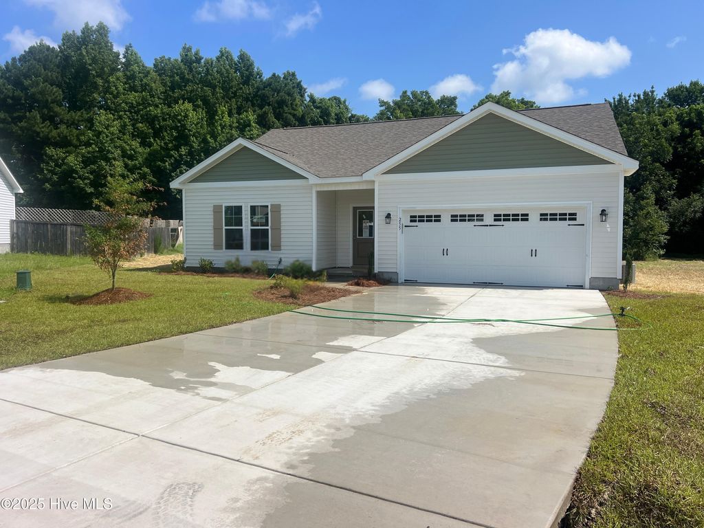 Photo of 255 Deer Haven Drive, Richlands, NC 28574 (MLS # 100488199)