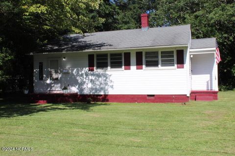 A home in Kinston