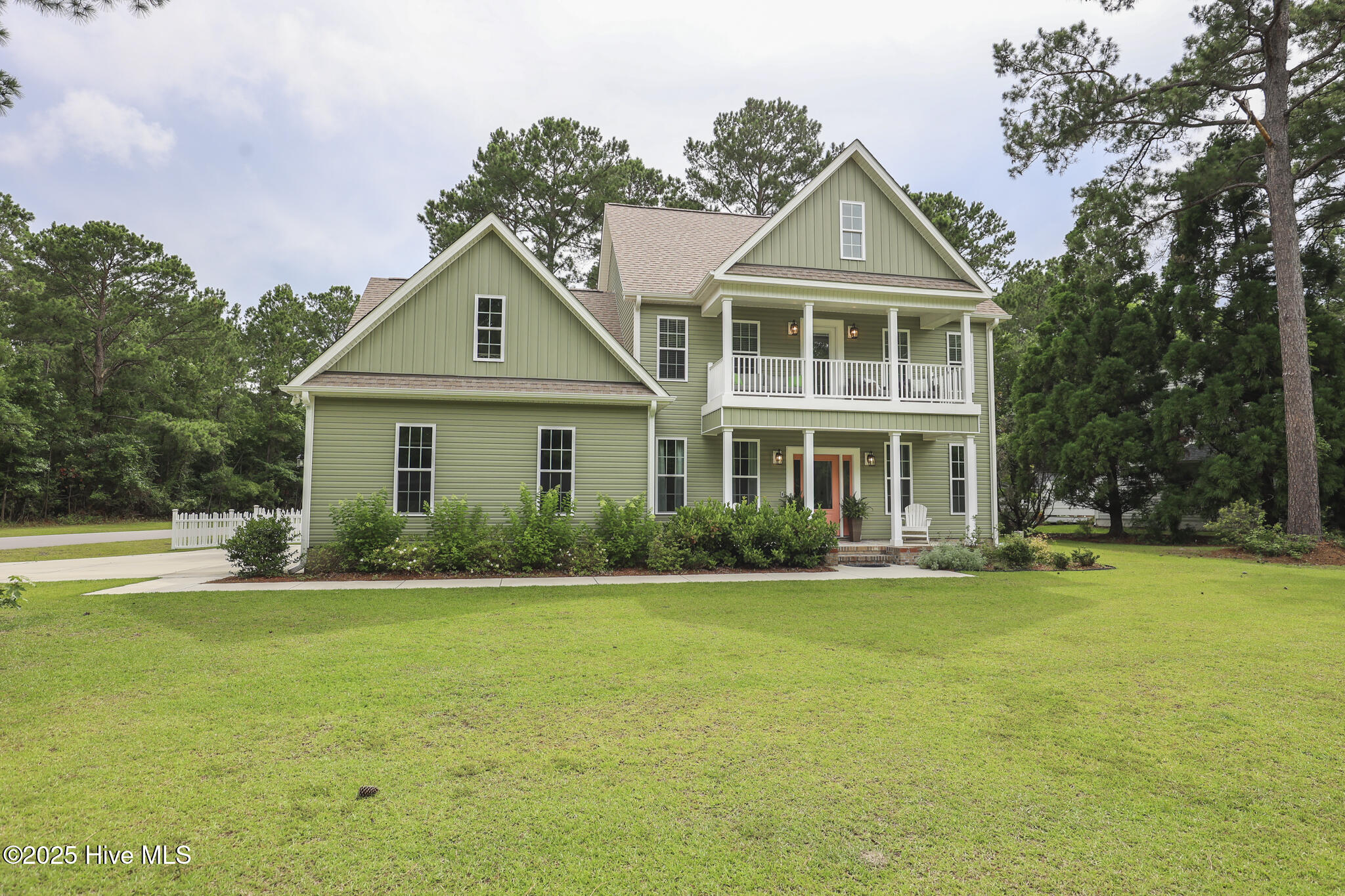637 White Oak Crossing