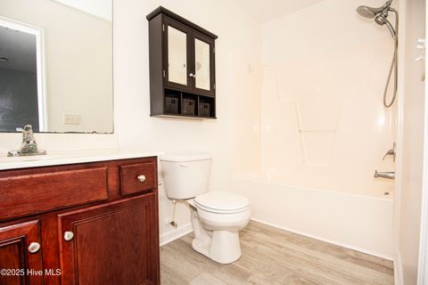 Tiny photo for 166 Ashbury Park Lane, Richlands, NC 28574 (MLS # 100543253)