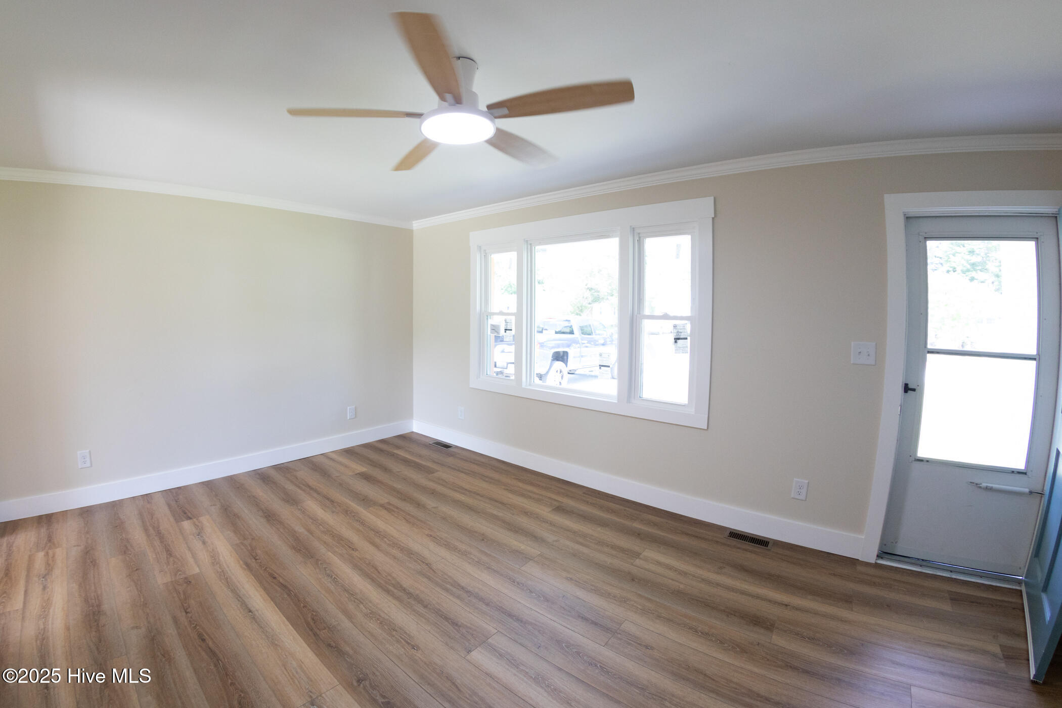 208 Forest View Drive