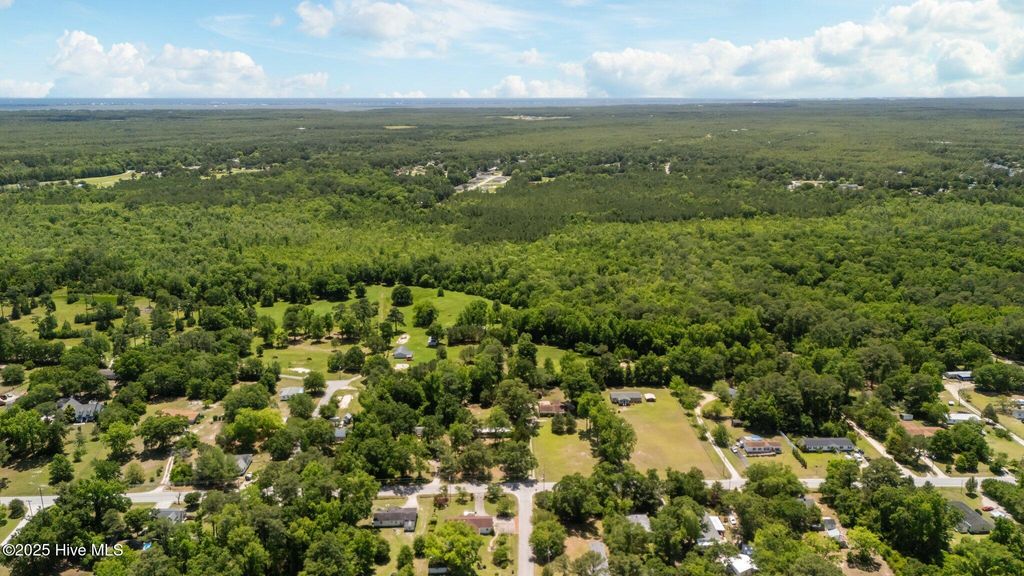 Photo of 202 Jessica Lane, Newport, NC 28570 (MLS # 100525441)