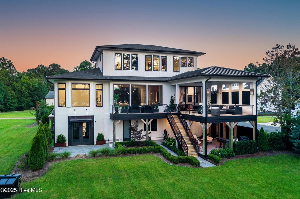 Photo of 817 Bailey Harbor Lane, Wilmington, NC 28411 (MLS # 100517435)