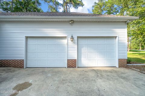 A home in Elizabeth City