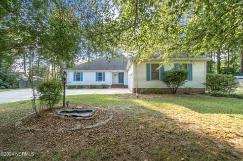 A home in Elizabeth City