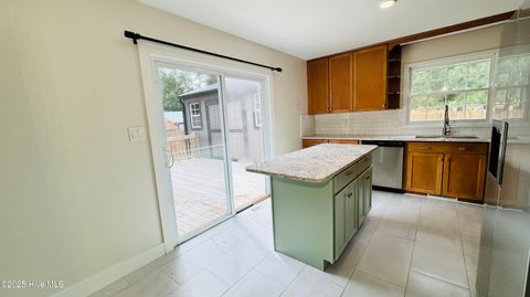 Tiny photo for 705 Little John Avenue, Jacksonville, NC 28546 (MLS # 100535657)