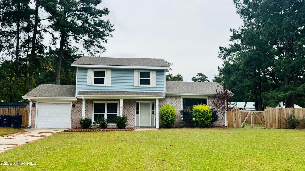 Photo of 705 Little John Avenue, Jacksonville, NC 28546 (MLS # 100535657)