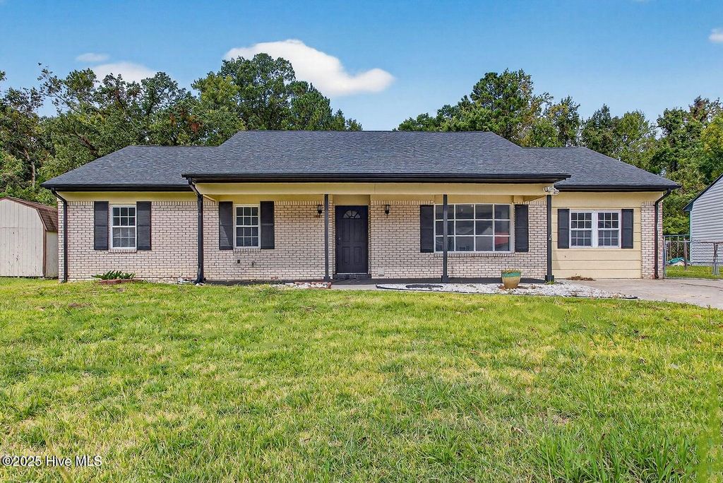 Photo of 144 Balsam Road, Jacksonville, NC 28546 (MLS # 100534699)