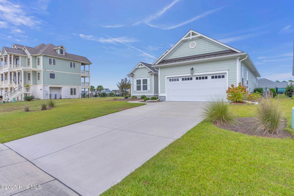 Photo of 357 Spicer Lake Drive, Holly Ridge, NC 28445 (MLS # 100535335)