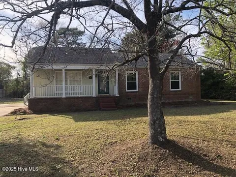 MLS: 100495564