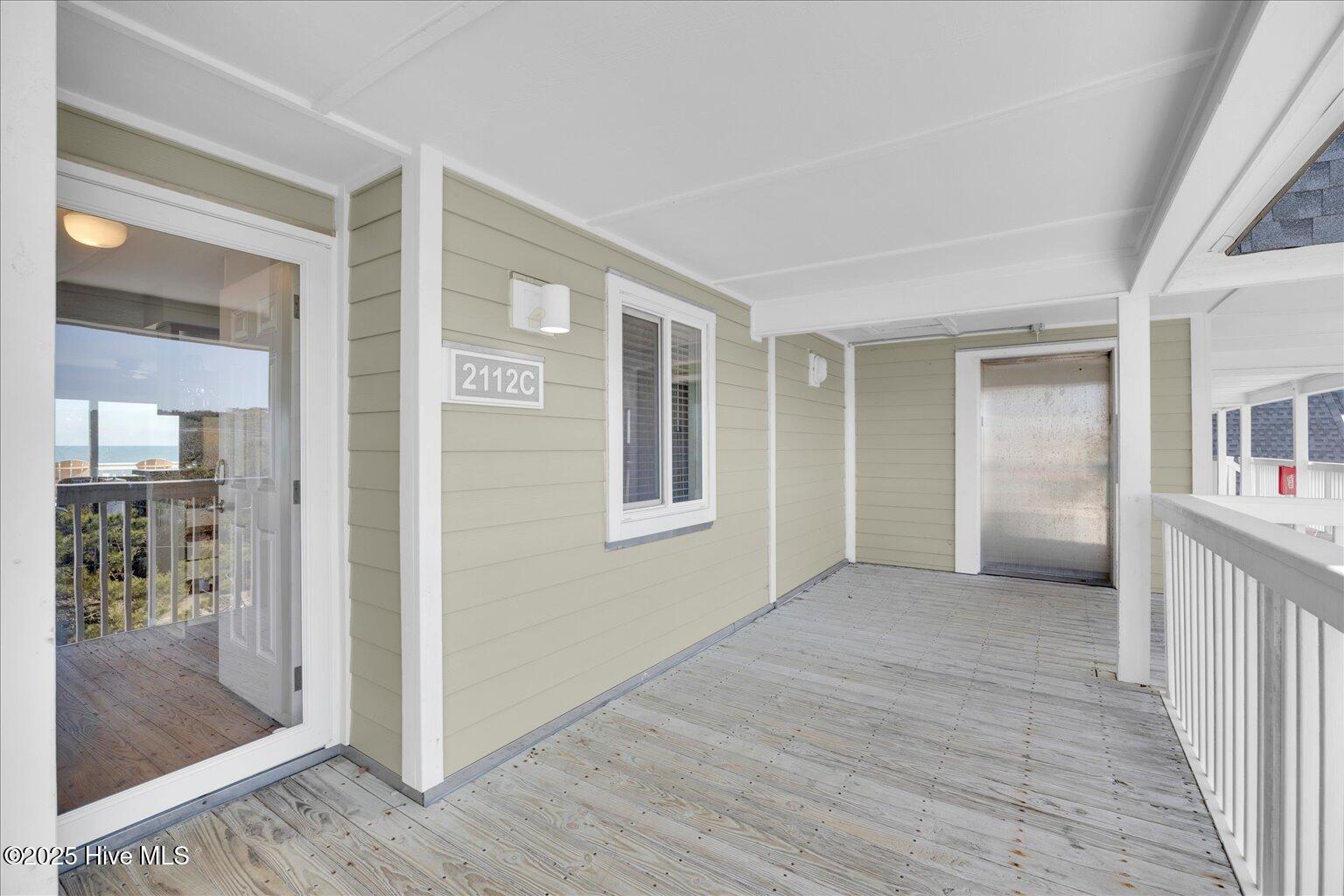 2112 Surfrider Court