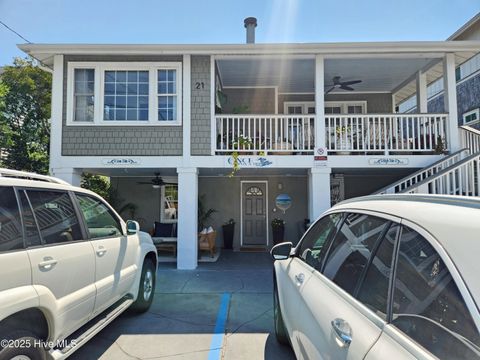 21 W Henderson Street Wrightsville Beach NC 28480