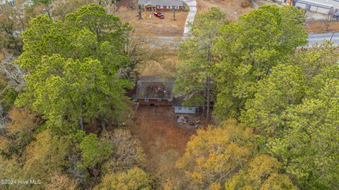 A home in Laurinburg