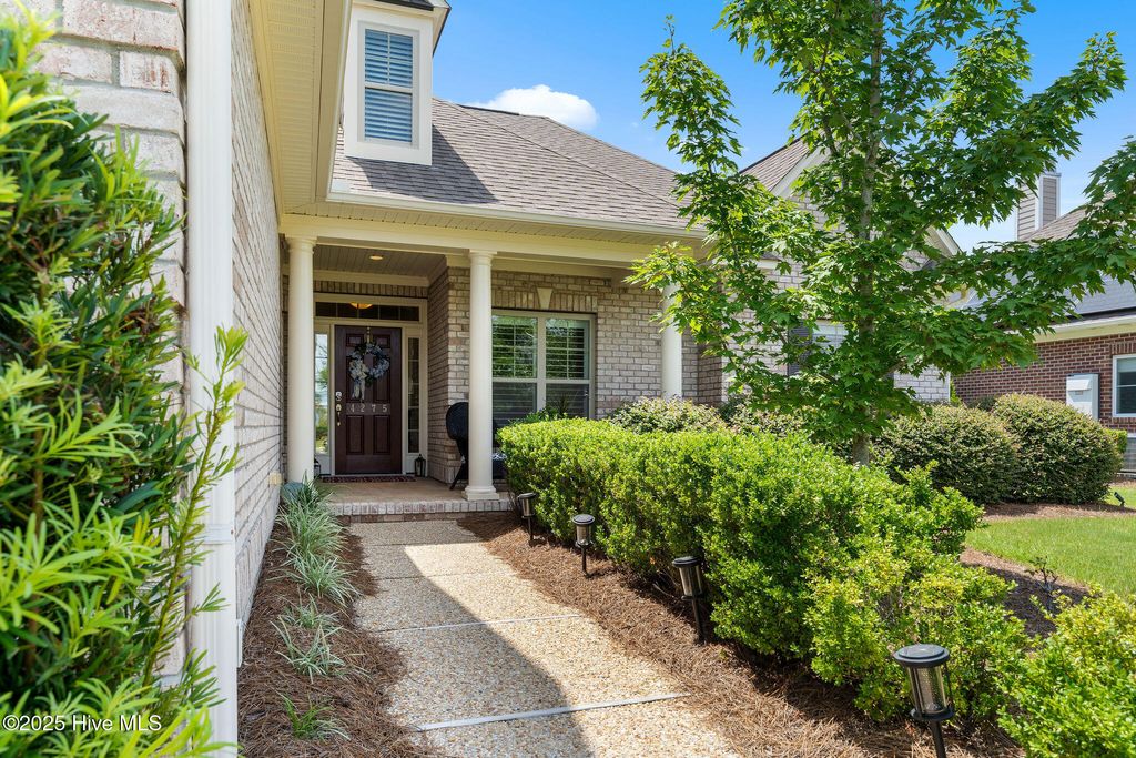 Photo of 4275 Ashfield Place, Southport, NC 28461 (MLS # 100523741)