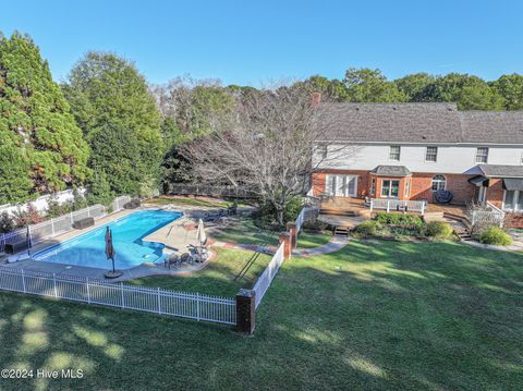 A home in Winterville