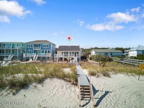 A home in Kure Beach