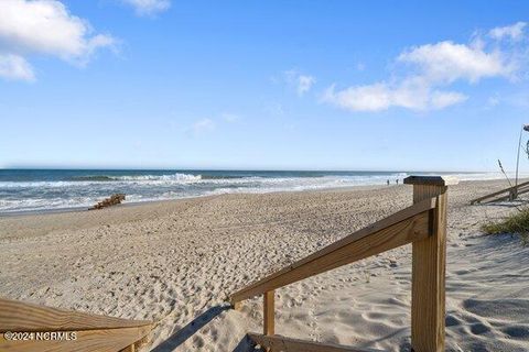 A home in Kure Beach