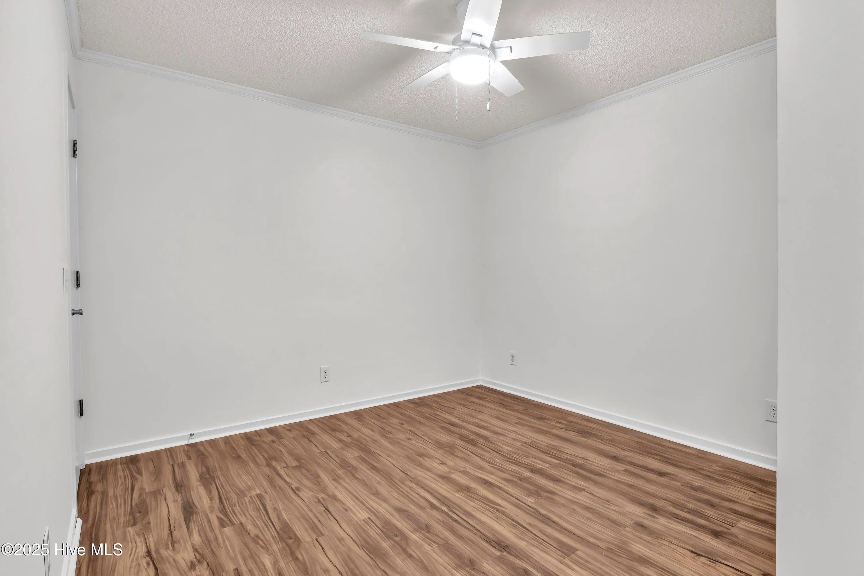 Carolina Beach, North Carolina 28428, United States, 2 Bedrooms Bedrooms, ,2 BathroomsBathrooms,Residential,Active,132403